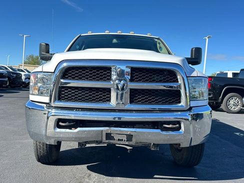 Used 2016 RAM 3500 Tradesman w/ Chrome Appearance Group image 2