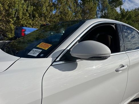 Used 2020 Alfa Romeo Giulia Ti w/ Quick Order Package 22Z Lusso image 12