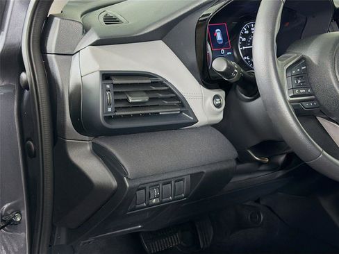 Certified 2025 Subaru Outback Premium w/ Popular Package #1A image 10