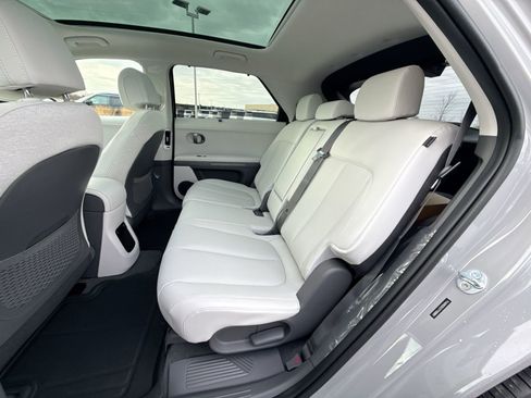 New 2026 Hyundai Ioniq 5 Limited image 25