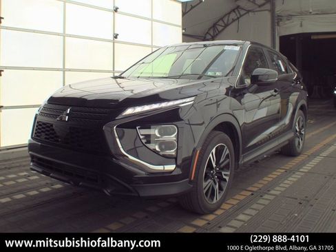 Used 2024 Mitsubishi Eclipse Cross SE image 1