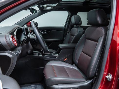 Used 2025 Chevrolet Blazer RS w/ Driver Confidence II Package image 5