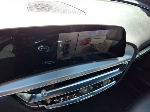 New 2026 Cadillac Lyriq Luxury image 14