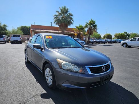 Used 2009 Honda Accord LX image 7