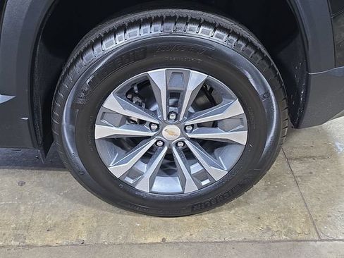 New 2027 Chevrolet Equinox LT w/ Convenience Package II AWD/4WD image 34