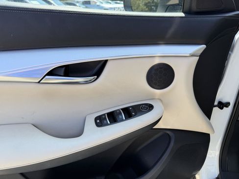 Used 2020 INFINITI QX50 Luxe FWD image 6