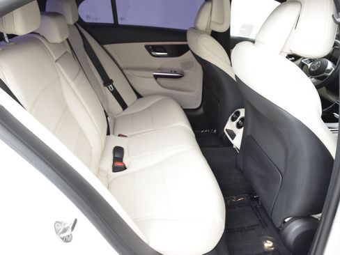 Used 2023 Mercedes-Benz C 300 Sedan image 19