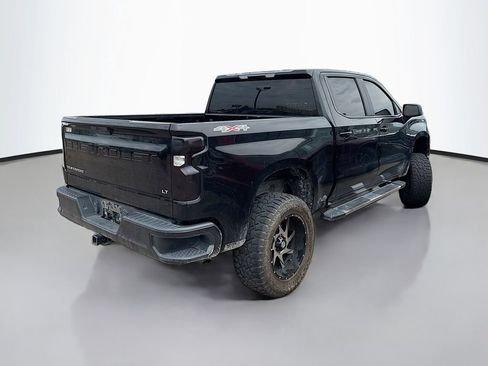 Used 2021 Chevrolet Silverado 1500 LT AWD/4WD image 4