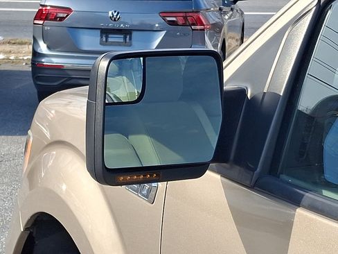 Used 2013 Ford F150 XLT w/ XLT Chrome Pkg image 27