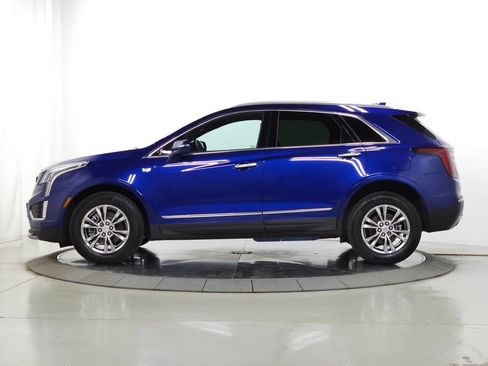 Certified 2023 Cadillac XT5 Premium Luxury w/ Technology Package AWD/4WD image 2