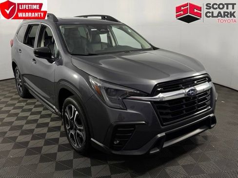 Used 2024 Subaru Ascent Limited w/ Technology Package AWD/4WD image 1
