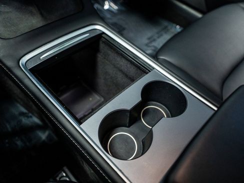 Used 2023 Tesla Model 3 Standard Range image 41