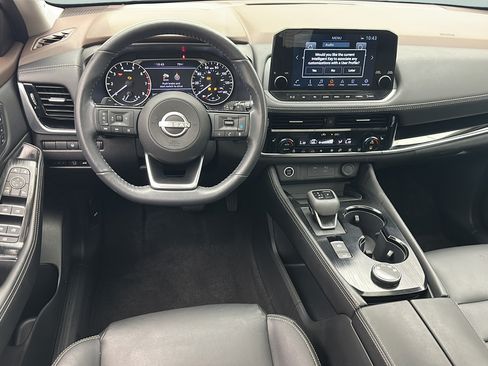 Used 2023 Nissan Rogue SL w/ SL Premium Package AWD/4WD image 11