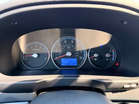 Used 2009 Hyundai Santa Fe Limited FWD image 15