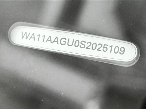 Certified 2025 Audi Q5 Premium w/ Convenience Package image 26