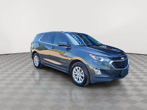 Used 2018 Chevrolet Equinox LT FWD image 4