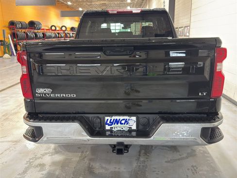 Used 2025 Chevrolet Silverado 1500 LT image 4