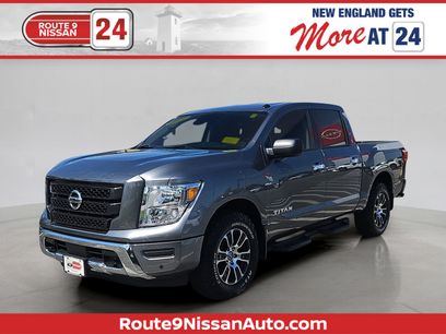 Used 2021 Nissan Titan SV w/ SV Convenience Package