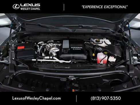 Used 2024 Chevrolet Tahoe LT w/ Luxury Package RWD image 19