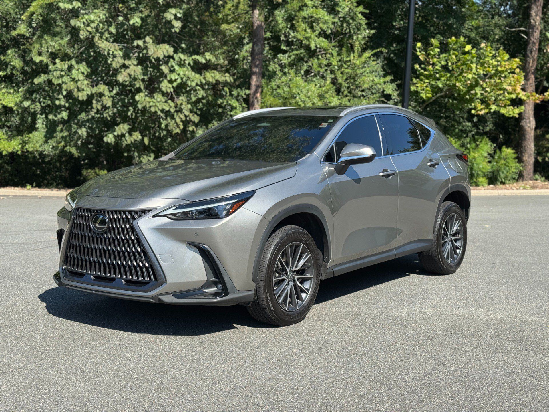 Used 2024 Lexus NX 250 FWD w/ Towing Package (2000 Lbs) image 4