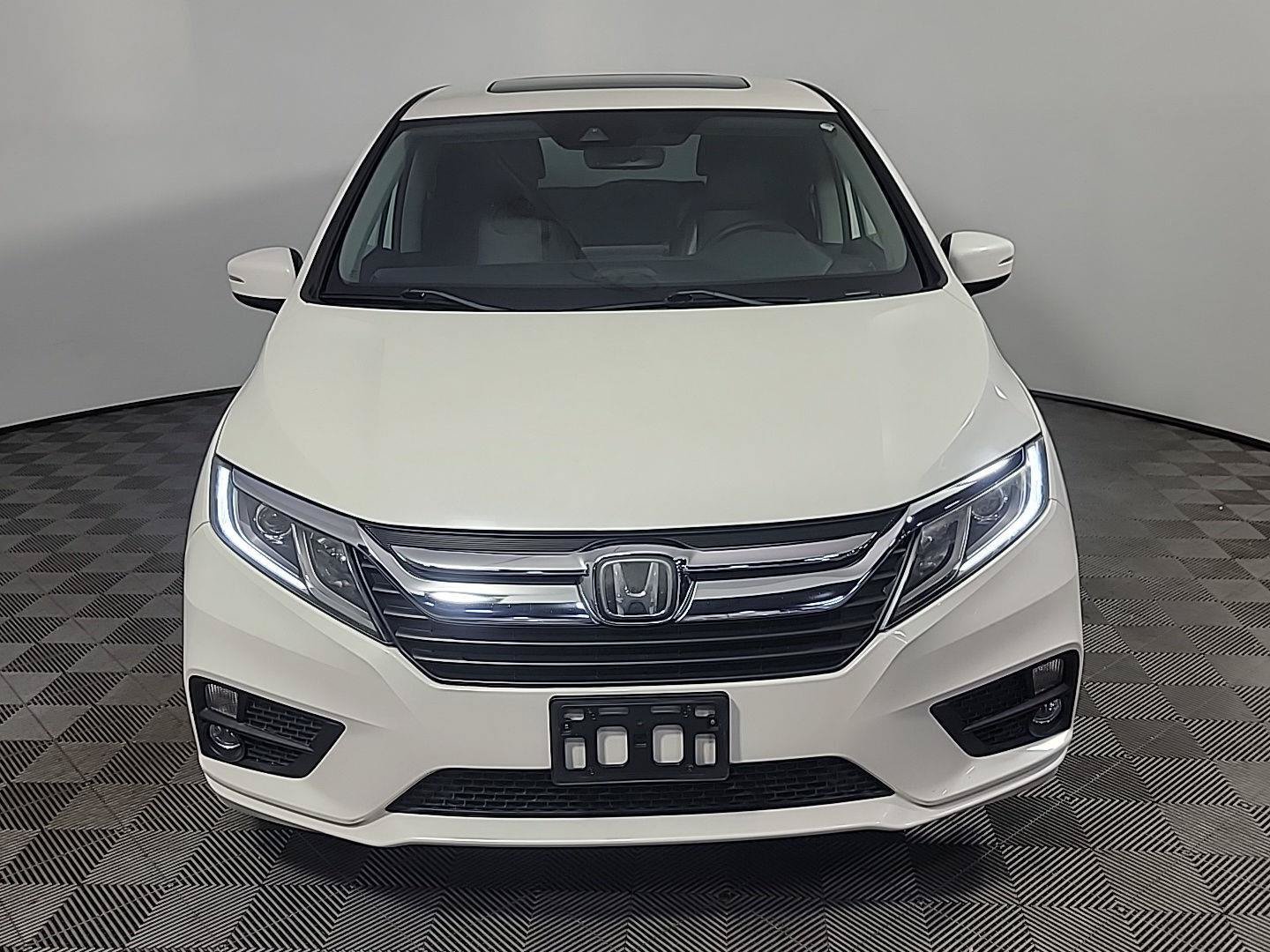 Certified 2018 Honda Odyssey EX-L image 13