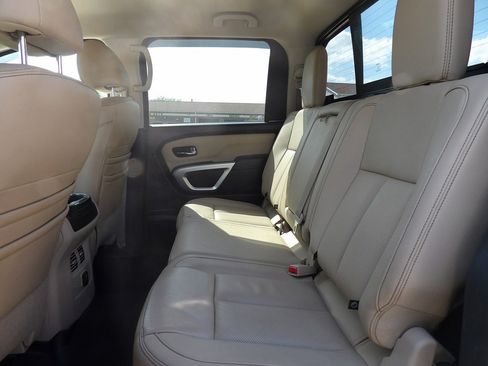 Used 2017 Nissan Titan SL w/ Chrome Package image 30