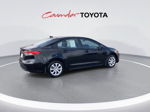 Certified 2025 Toyota Corolla LE FWD image 8