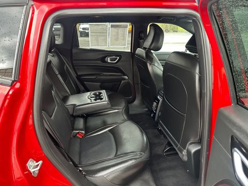 Used 2023 Jeep Compass Limited AWD/4WD image 27