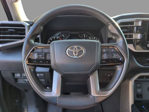 Used 2022 Toyota Tundra SR5 AWD/4WD image 29