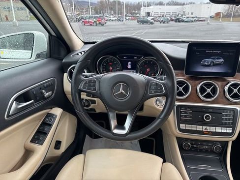 Used 2018 Mercedes-Benz GLA 250 GLA 250 image 22