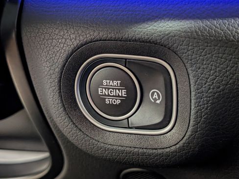 Used 2024 Mercedes-Benz GLE 350 4MATIC image 22