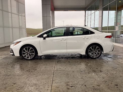 Certified 2022 Toyota Corolla SE image 5