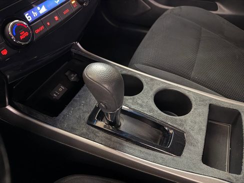 Used 2014 Nissan Altima 2.5 SV w/ Convenience Package image 36