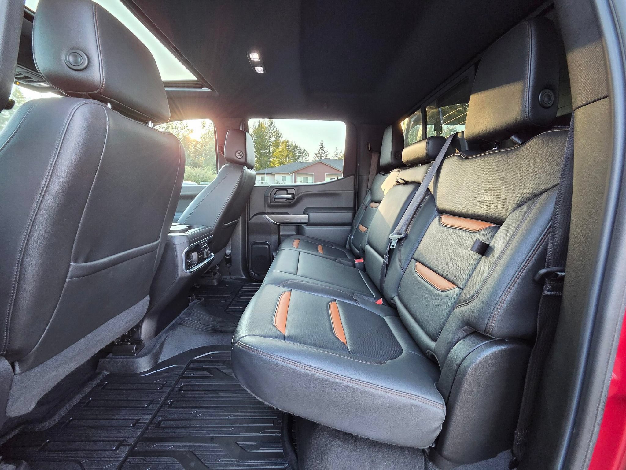 Used 2019 GMC Sierra 1500 AT4 w/ AT4 Premium Package AWD/4WD image 31