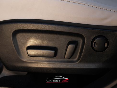 Used 2021 Lexus RX 350L FWD w/ Premium Package image 41