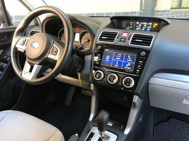 Used 2018 Subaru Forester 2.5i Premium w/ All-Weather Package AWD/4WD image 8