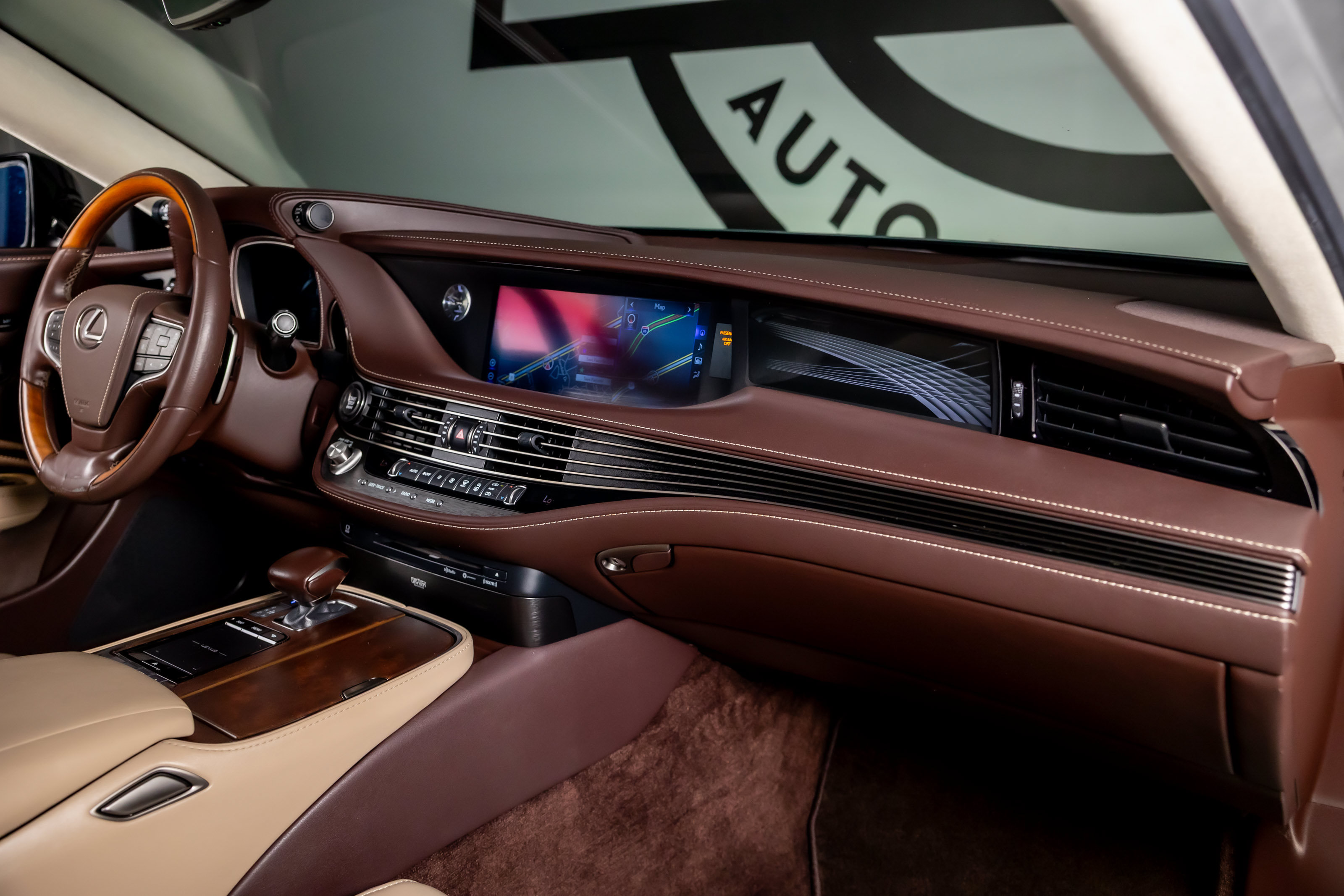 Used 2018 Lexus LS 500 AWD w/ Interior Upgrade Package image 34