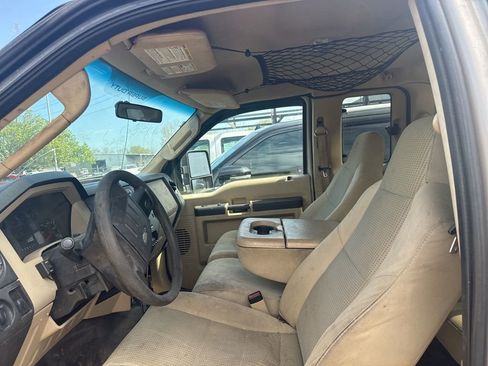 Used 2009 Ford F250 4x4 SuperCab Super Duty image 2