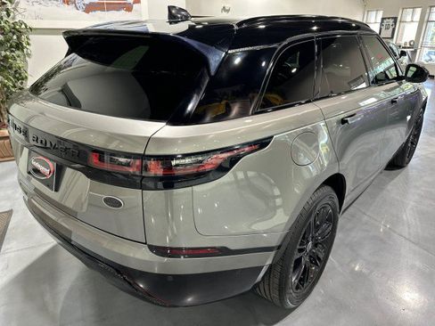 Used 2019 Land Rover Range Rover Velar R-Dynamic SE AWD/4WD image 2