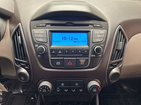 Used 2015 Hyundai Tucson GLS image 19