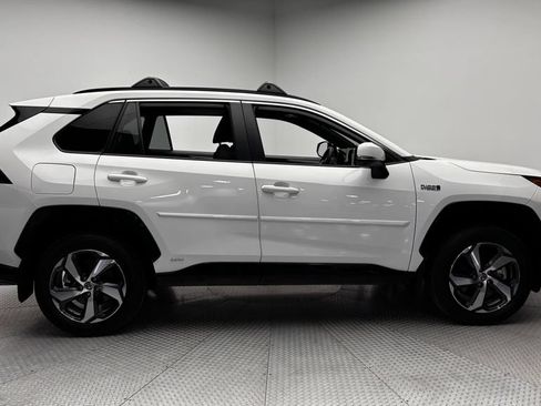 Used 2023 Toyota RAV4 SE w/ Weather & Moonroof Package AWD/4WD image 46