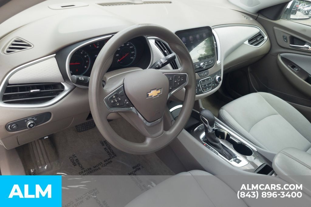 Used 2024 Chevrolet Malibu LT FWD image 14