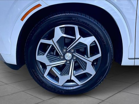 Used 2022 Hyundai Palisade Calligraphy image 10