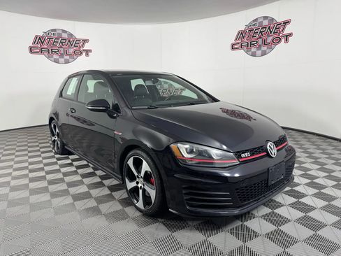 Used 2015 Volkswagen GTI SE w/ Lighting Package (SEL) image 9