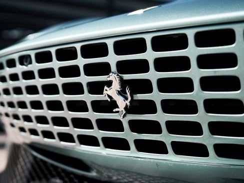 Used 2022 Ferrari Roma image 7