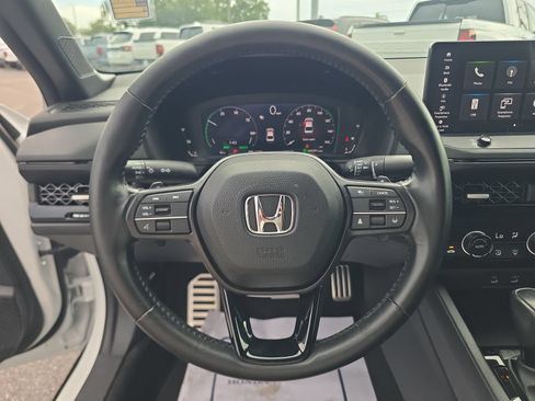 Used 2023 Honda Accord Sport image 23