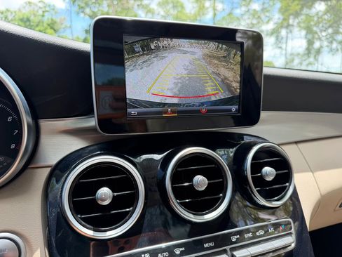 Used 2016 Mercedes-Benz C 300 4MATIC Sedan image 26