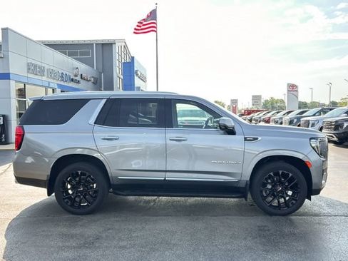 Certified 2023 GMC Yukon Denali w/ LPO, Floor Liner Package AWD/4WD image 16
