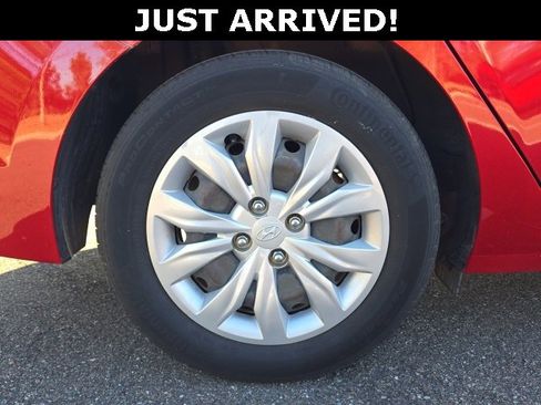 Used 2022 Hyundai Accent SE image 5