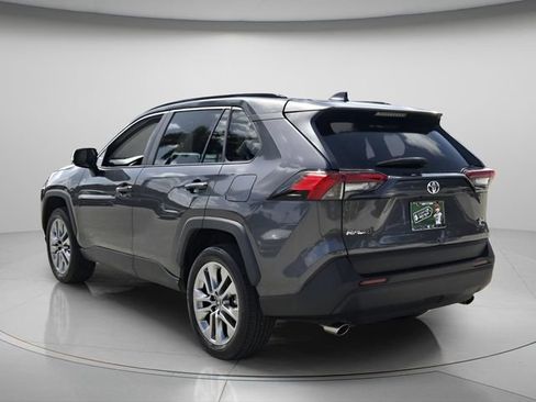 Used 2023 Toyota RAV4 XLE Premium FWD image 8